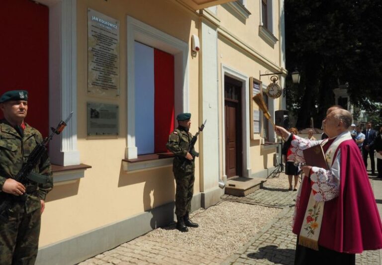 Upamiętnili strażnika prawdy