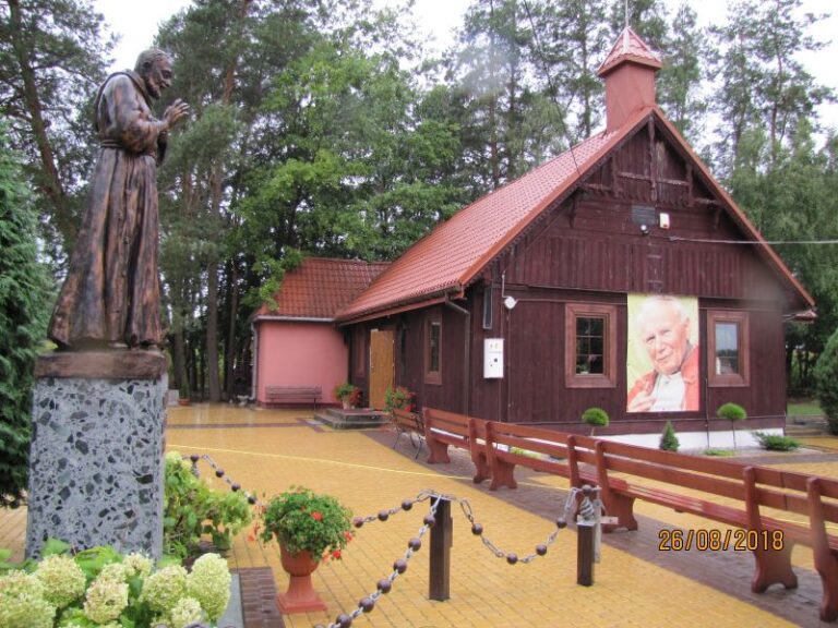 W Ostrożnem, koło Zambrowa