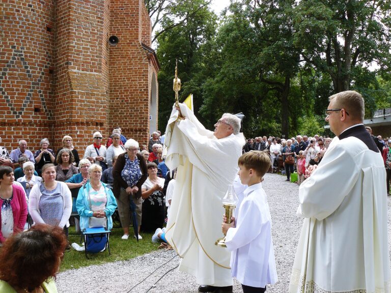 Spotkanie, dar i dzielenie się