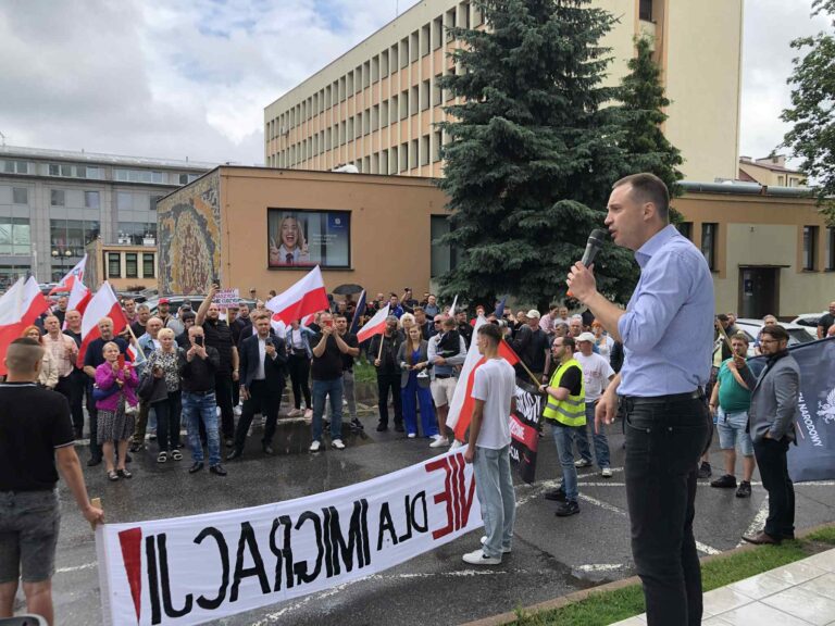 Nie oddamy kluczy obcym