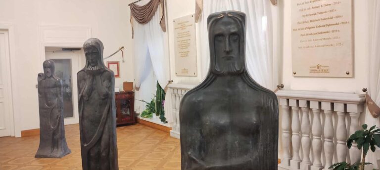 Biegas w trzech odsłonach