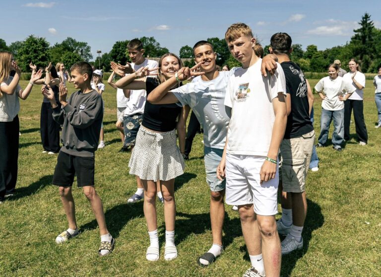 Usłyszeć głos młodych