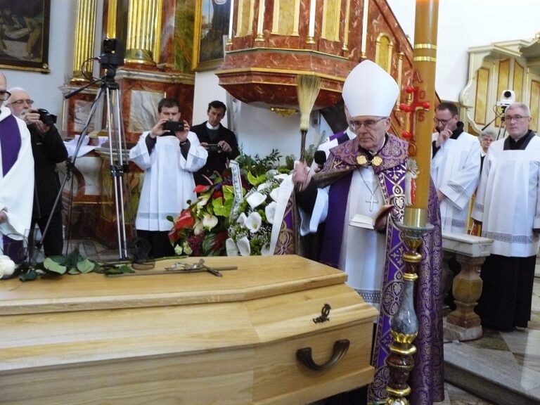 Wszystkim pragnę powiedzieć: Bóg wam zapłać!