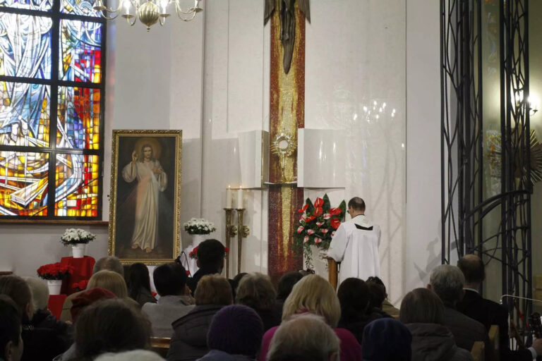 W ciszy i bez zbędnych słów