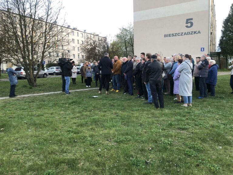 „Nie” dla siedmiu pięter