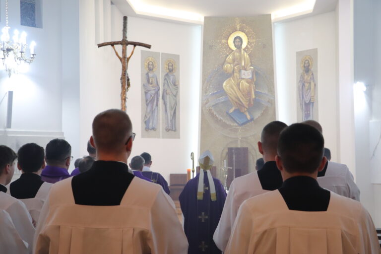 Prowadzić do spotkania z Bogiem